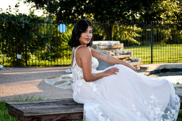 Portrait of a bride outside